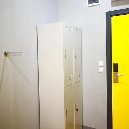 Cube Capsule Hostel *