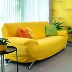 Cube Capsule