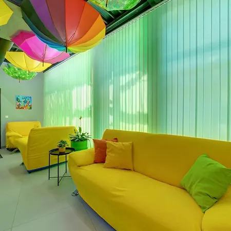 Cube Capsule Hostel