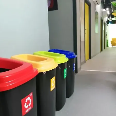 Cube Capsule Vandrarhem *