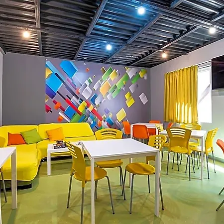 Cube Capsule Hostel Sofya