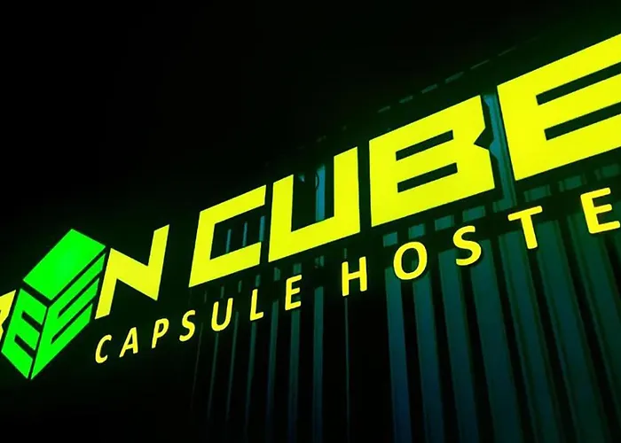 Cube Capsule * Sofia